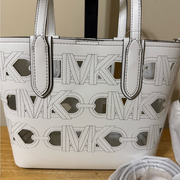 Michael Kors White Cut Out Tote Bag - Picture 2 of 8